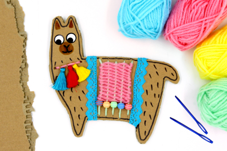 lama para tejer cartón reciclado - Actividades manuales animales: nuestras ideas creativas para los niños – 10doigts.fr