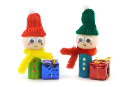 Little Elves to Hang on the Christmas Tree - 3 - Christmas Craft Activities - 10doigts.com - Christmas Craft Activities – 10doigts.fr