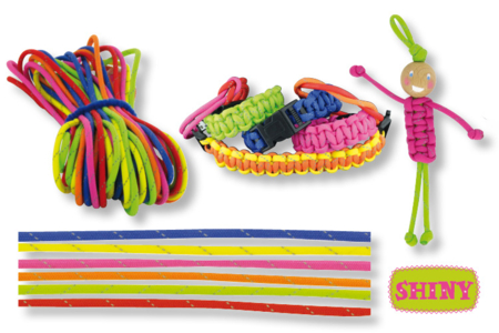 Paracord Bracelets - 9 - Mother's Day Crafts - 10doigts.com - Mother's Day Crafts – 10doigts.fr