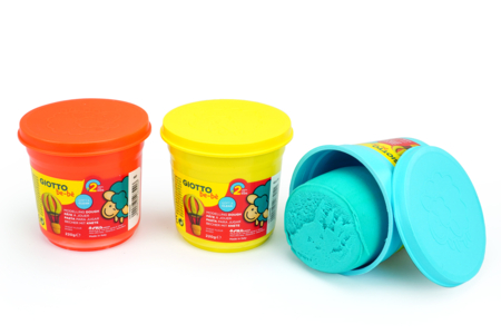 Giotto Modeling Clay 220 g - 3 colors - 1 - Modeling for Toddlers - 10doigts.com - Modeling for Toddlers – 10doigts.fr