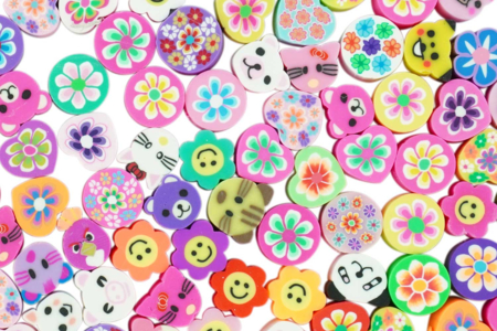 abalorios animales sonrientes flores canes - Perlas de pasta polimérica – 10doigts.fr