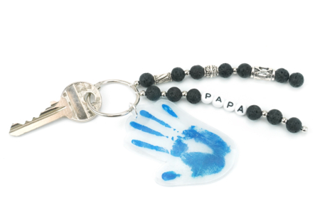 Fingerprint Keychain and Alphabet Beads - 2 - Father's Day Crafts - 10doigts.com - Father's Day Crafts – 10doigts.fr
