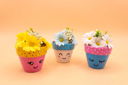 pot fleurs kawai - Craft Activities Painting: Creations for All Ages and All Desires – 10doigts.fr