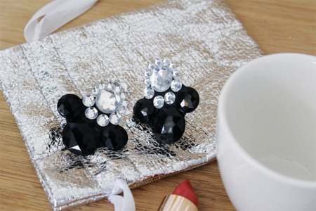 Self-adhesive Round Rhinestones, Black - 106 pcs - 3 - Rhinestones - 10doigts.com - Rhinestones – 10doigts.fr