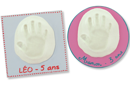Cuadro de huella souvenir de una mano o de un pie de niño - Actividades manuales menores de 3 años – 10doigts.fr