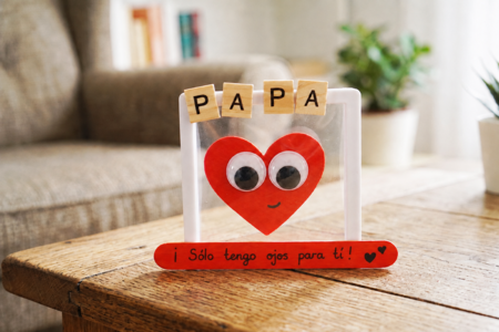 Tabla corazón ojos solo para ti Día de los padres - Manualidades para el día de las familias – 10doigts.fr