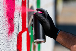 pink spray paint - Bombe de peinture aérosol pour vos projets créatifs et artistiques - 10doigts.fr - 2