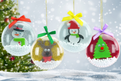 Boules avec des petits personnages de Noël - Rembourrage - 10doigts.fr - 2