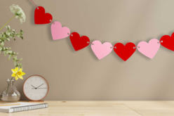 Guirlande coeurs en papier - Perforatrices fantaisies - 10doigts.fr - 2