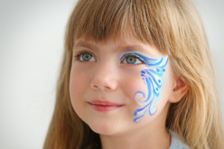 Twist Makeup Crayons - 6 Pieces - 2 - Creative Makeup for Kids - 10doigts.com - Maquillage créatif pour enfants - 10doigts.fr - 2