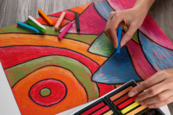 pastels tendres - Pastels et fusains : l'art de la couleur et du contraste - 10doigts.fr - 2