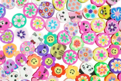 perles animaux smiley fleurs canes - Perles Pâte polymère - 10doigts.fr - 2