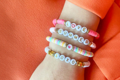 Gold Alphabet Round Beads - 300 Beads - 2 - Alphabet Beads - 10doigts.com - Alphabet Beads - 10doigts.fr
