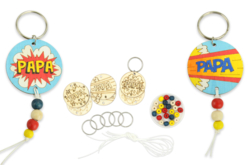 Set de 6 portes-clés papa Pop en bois gravé - Kits créatifs Fête des Pères : des coffrets tout-en-un pour papa - 10doigts.fr - 2