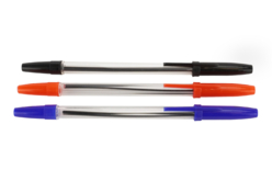 stylo rouge bleu noir - Écriture : l'art de tracer, de rédiger et de créer - 10doigts.fr - 2