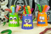 Monstruos luminosos con vasos - Limpiapipas – 10doigts.fr