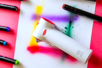 Electric Airbrush + 12 Alcohol Markers - 7 - Drawing Accessories - 10doigts.com - Drawing Accessories: Essential Tools for Young Artists – 10doigts.fr