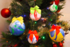 Bola de Navidad Efecto Marmoleado Niño - Actividades manuales decoraciones del árbol de Navidad – 10doigts.fr