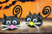Gatos negros de Halloween - Pompones para manualidades creativas – 10doigts.fr