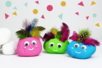 Piedras graciosas para pintar - Plumas decorativas – 10doigts.fr