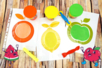 Modeling Clay Fruits - 1 - Arts and Crafts for Under 3 Years - 10doigts.com - Arts and Crafts for Under 3 Years – 10doigts.fr