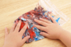 pintura limpia niño fácil tutorial - Actividades manuales menores de 3 años – 10doigts.fr
