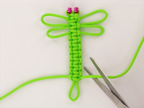 Dragonfly Keychain in Paracord