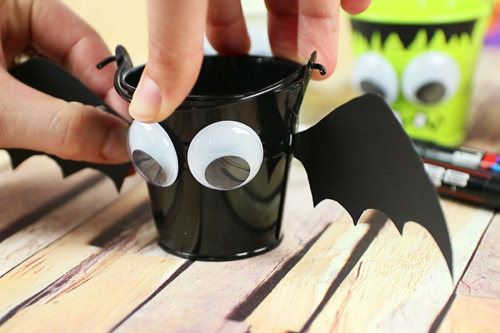 Mini cubos de caramelos para Halloween