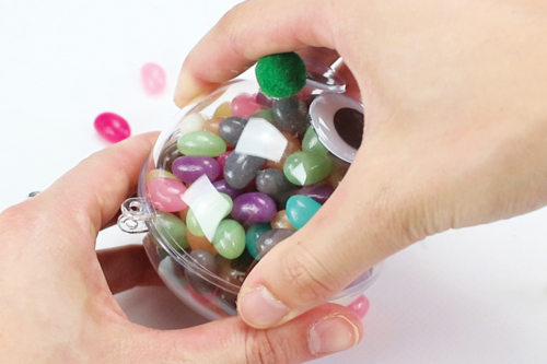Bruja dispensadora de caramelos