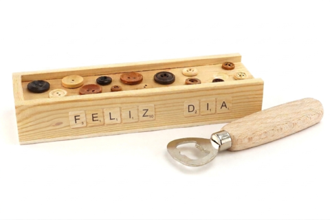 aja abridor de madera personalizada
