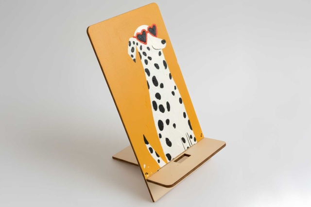 Wooden Smartphone Stands - 6 Pieces - 3 - Office Supplies - 10doigts.com - Objets pour le bureau : personnalisez votre espace de travail - 10doigts.fr