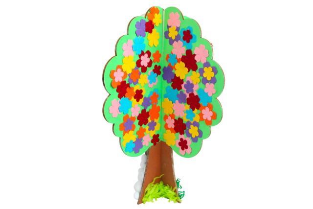 árbol para colocar de madera - Raphia et fibres naturelles pour vos créations - 10doigts.fr