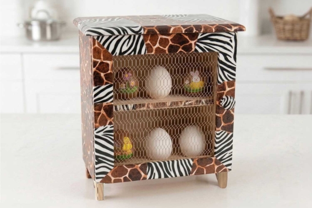 Egg Cabinet - 3 - Wooden Objects for the Kitchen - 10doigts.com - Objets bois pour la cuisine - 10doigts.fr
