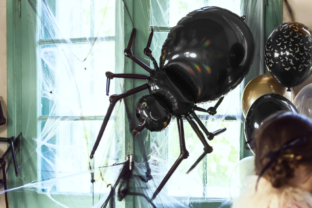 XXL Spider Balloon in Aluminum - 3 - Halloween Balloons - 10doigts.com - Ballons d'halloween - 10doigts.fr