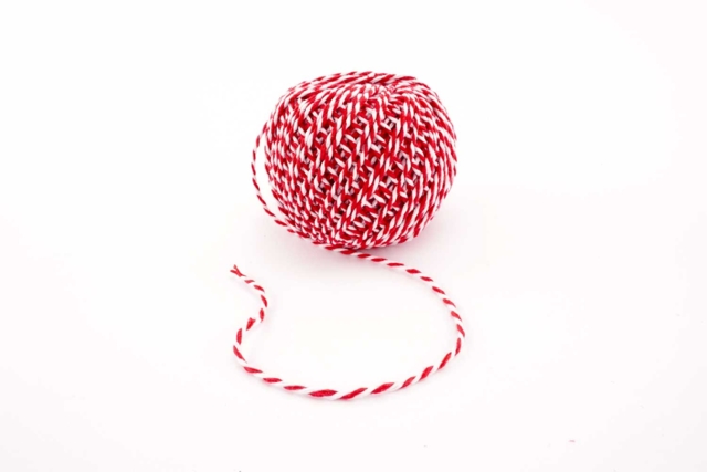 Baker's Twine - Color Options - 4 - Cotton Thread, Skein - 10doigts.com - Fils pour bracelets brésiliens - 10doigts.fr