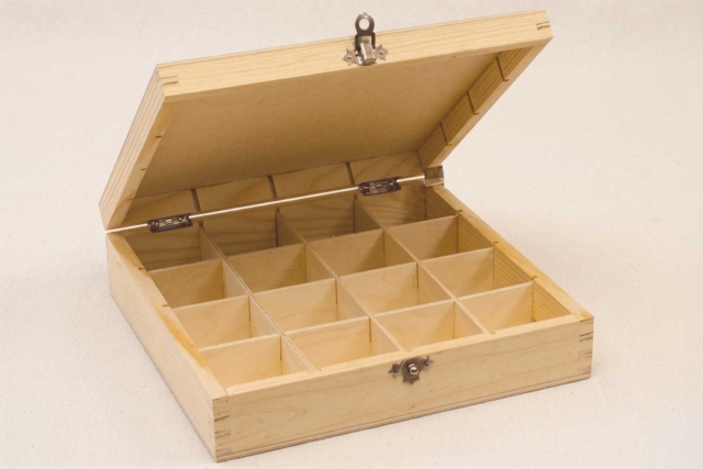 Caja de madera con 16 compartimentos - Boîtes en bois - 10doigts.fr
