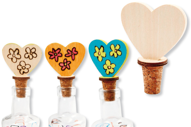 Cork Heart Stoppers - 12 Pieces - 3 - Wooden Objects for the Kitchen - 10doigts.com - Objets bois pour la cuisine - 10doigts.fr