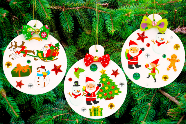 Self-Adhesive Rhinestones, Christmas Colors - 105 pcs - 4 - Rhinestones - 10doigts.com - Strass : apportez de l'éclat à toutes vos créations - 10doigts.fr