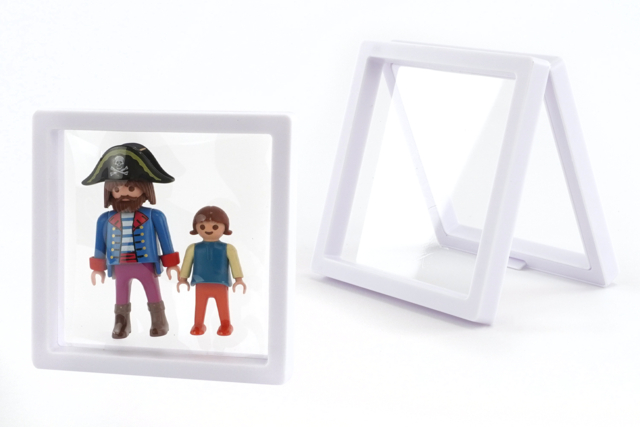 Floating Effect Presentation Frames - 2 Pieces - 1 - Decorative Photo Frames - 10doigts.com - Cadres et clips photos : des supports uniques pour afficher vos souvenirs - 10doigts.fr