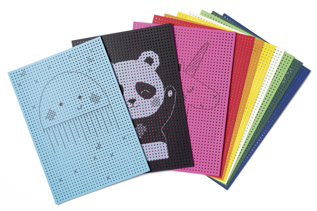 cartas de bordado de animales - Tambours et toiles à broder - 10doigts.fr