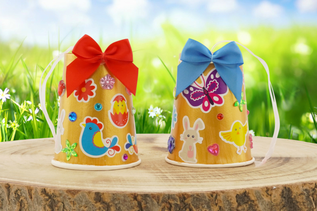 Campanas de Pascua con vasos - Gommettes Pâques - 10doigts.fr