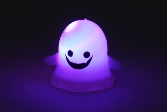 fantasma luminoso LED vela - Articles lumineux, guirlandes et bougies LED - 10doigts.fr