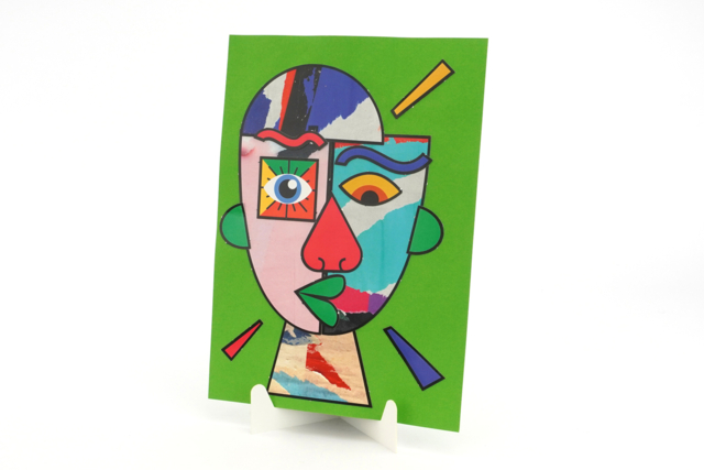 Strong Card Shapes “Deconstructed Face” - 108 Shapes - 5 - A Creative Year: 365 Creative Activities to Do - 10doigts.com - Une année créative : 365 activités créatives à réaliser - 10doigts.fr