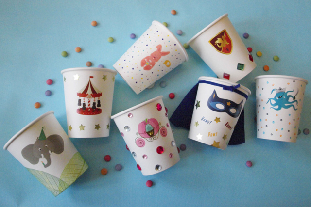 Vasos de cartón blancos - set de 8 unidades - Décorations de table - 10doigts.fr