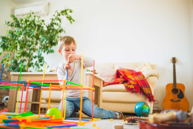 Building Kit with Tubes and Connectors - 454 Pieces - 6 - Building Games - 10doigts.com - Jeux de construction - 10doigts.fr