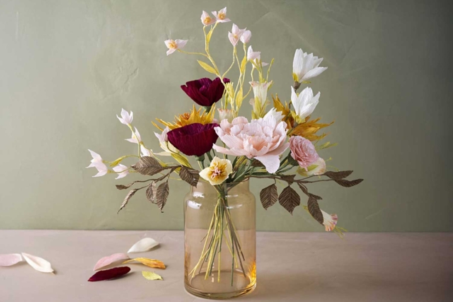 Kit DIY Flores de Papel Crepé - Fleurs en papier crépon : créez des bouquets éternels - 10doigts.fr