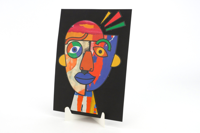 Strong Card Shapes “Deconstructed Face” - 108 Shapes - 3 - A Creative Year: 365 Creative Activities to Do - 10doigts.com - Une année créative : 365 activités créatives à réaliser - 10doigts.fr