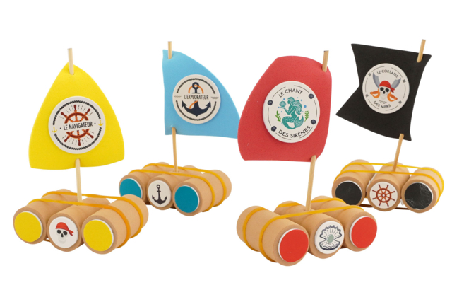 Kit de pequeños barcos que flotan - Kits clés en main - 10doigts.fr