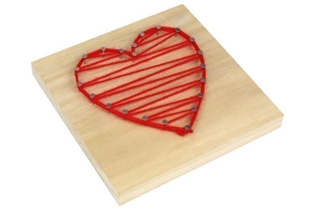 String Art - String Art pour enfants : l'art de créer avec des fils - 10doigts.fr