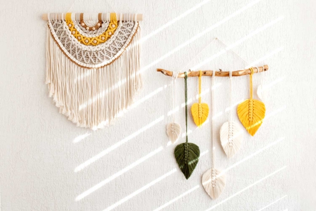macramé con palo de montaje - Suspensions et déco murale - 10doigts.fr